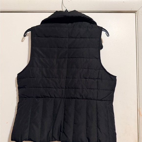 Kenneth Cole Reaction Quilted Black Vest - Picture 5 of 5
